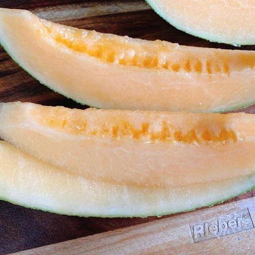 吃哈密瓜可以吃花甲吗,美味搭配的饮食探索