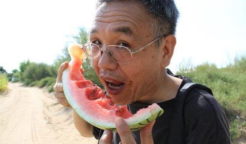 带你吃瓜奇葩小孩,带你领略那些“吃瓜”奇葩小孩的欢乐瞬间